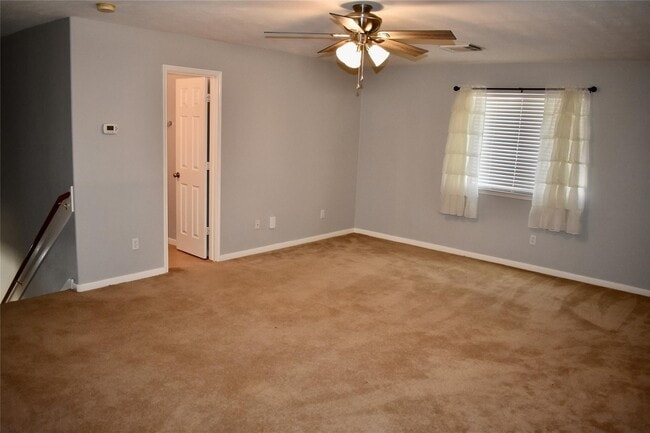 Photo - 21559 Kings Bend Dr