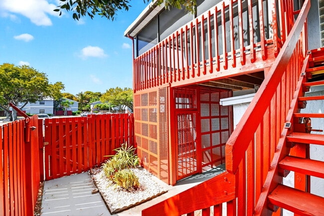 Photo - 18 Crossings Cir Unit F