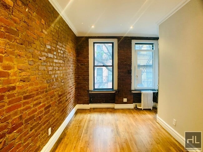 Photo - E 13TH ST. Unit 3E