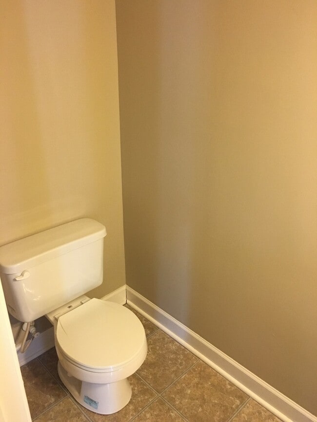 Photo - Cute 2 bedroom townhouse near Furman and C...