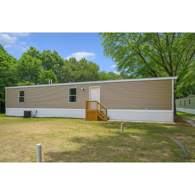 Building Photo - 103 Hollyhock Ln Rental