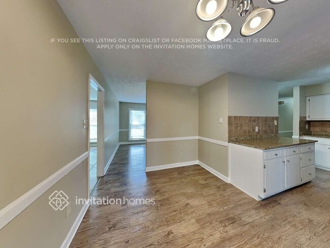 Photo - 2381 Cedar Dr