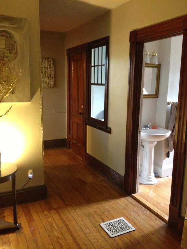 Photo - 38/40 Kenyon Unit Floor 3