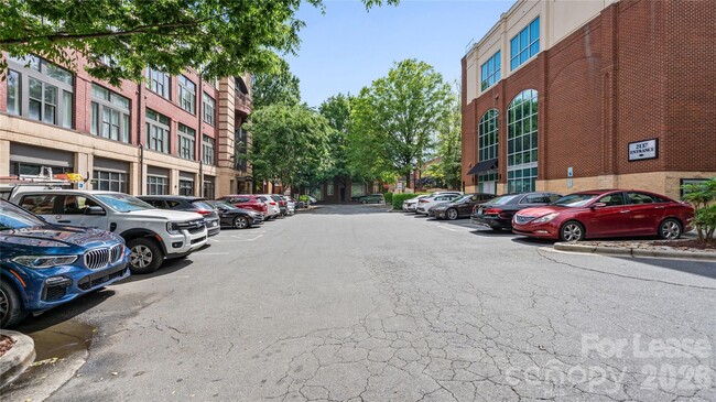 Photo - 2125 Southend Dr
