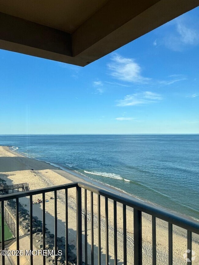 Building Photo - 45 Ocean Ave Unit 8D Rental