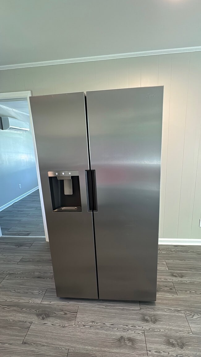 Photo - 222 Reynolds St