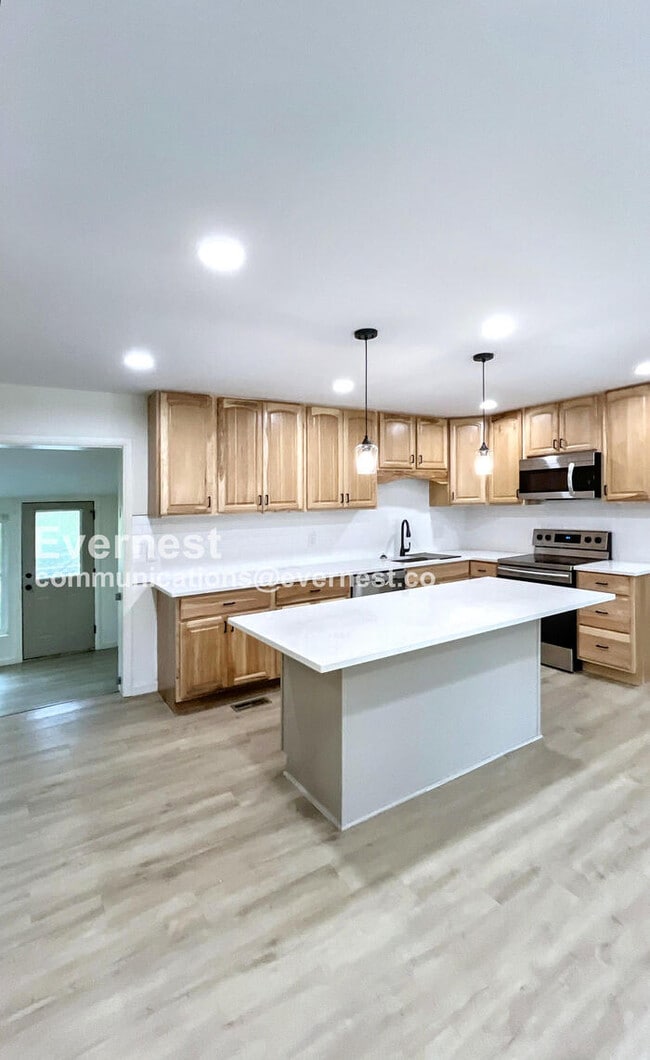 Photo - 11800 Dolly Pond Rd