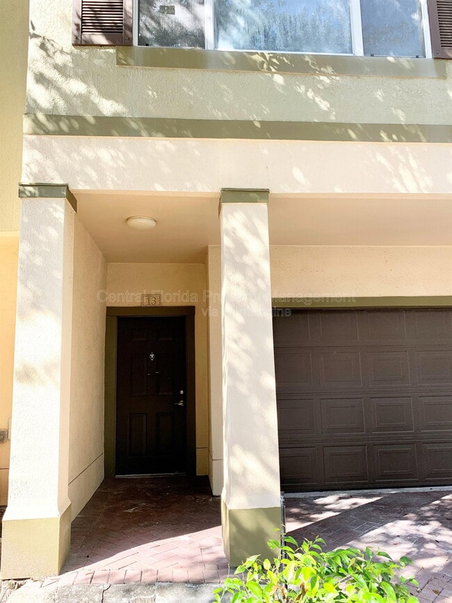 Building Photo - 2460 Grand Central Pky