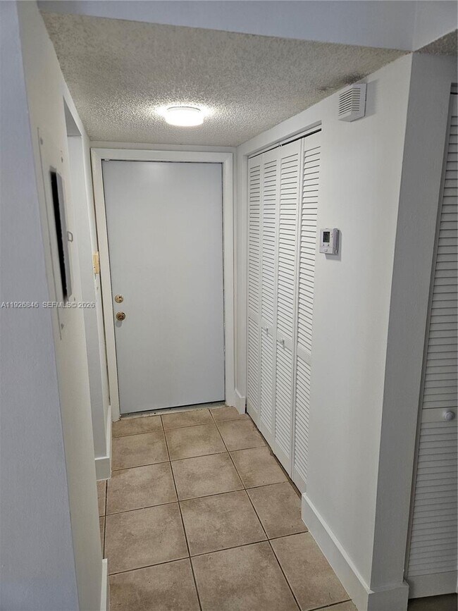 Photo - 3272 NW 102nd Terrace Unidad 104-E