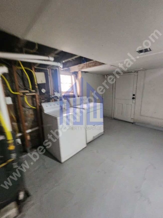 Photo - Cozy 3-Bedroom Rental with In-Unit Washer & Dryer | $1,400/Month