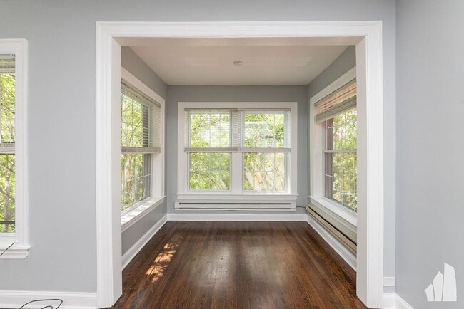 Photo - 312 Lee St Unit 320 2