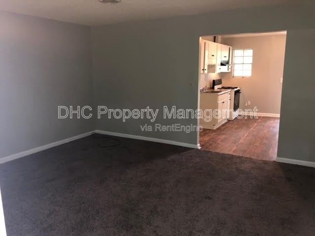 Photo - 6505 Raymond Dr