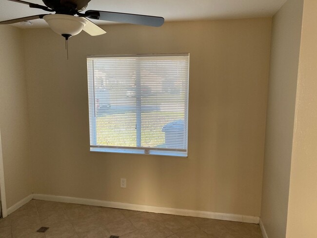 Photo - 3809-3811 SW 8th Ct Unit 3811 SW 8th Ct