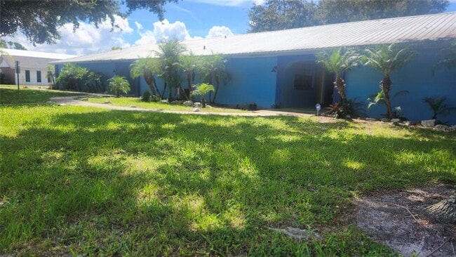 Building Photo - 2205 Knox McRae Dr Unit 13 Rental