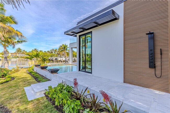 Building Photo - 1100 Sandpiper St