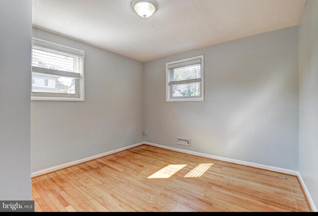 Photo - 4506 Furley Ave Unidad 2