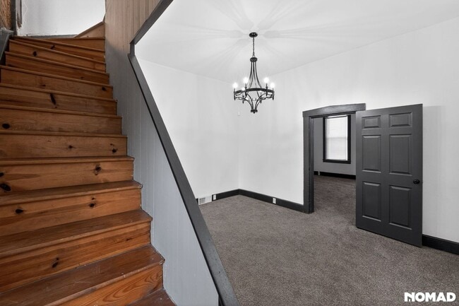 Photo - 2634 Arsenal St