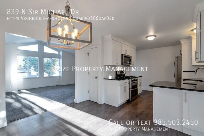 839 Sir Michael Dr