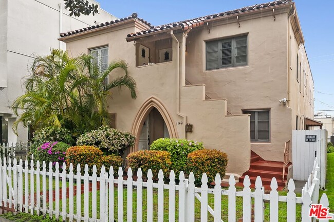 Building Photo - 1142 S Clark Dr Unit 4
