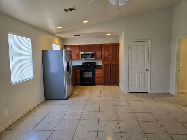 Photo - Tonto1807 Unit Tonto1807-2