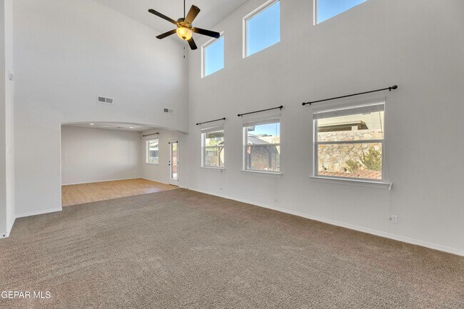 Photo - 7865 Enchanted Ridge Dr