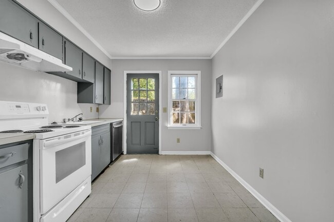 Photo - 417 E Jordan Ave Unidad 2