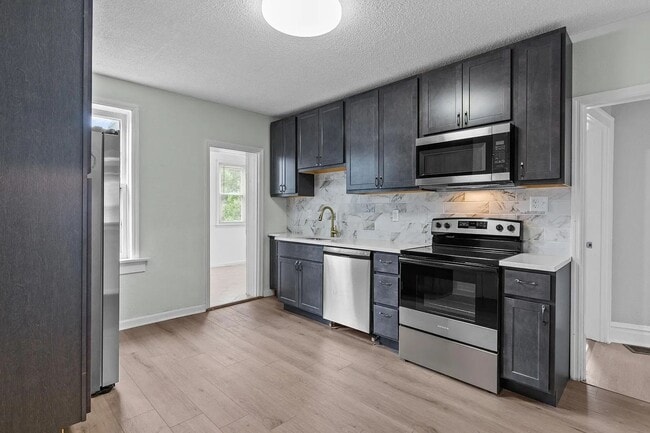 4068 Connecticut St Unidad 2W