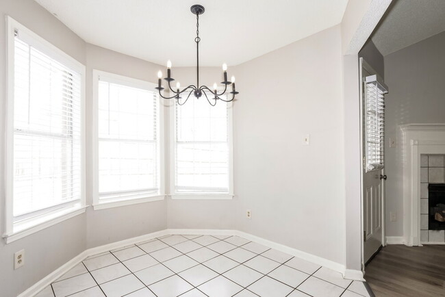 Photo - 6888 Skylar Mill Ave