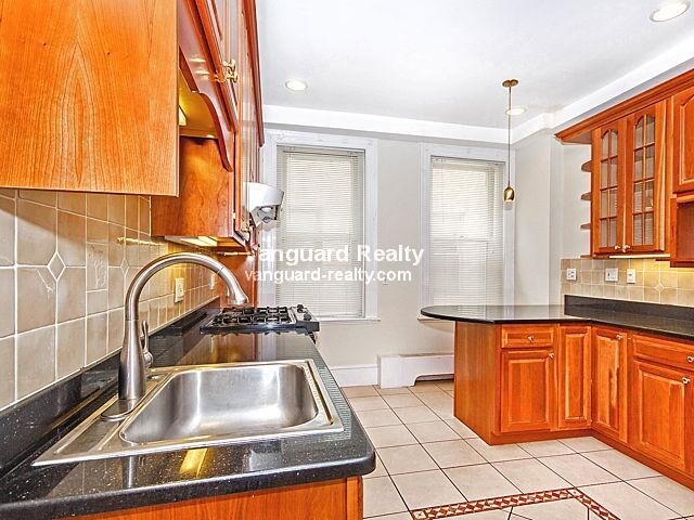 Photo - 1056 Beacon St Unit 9