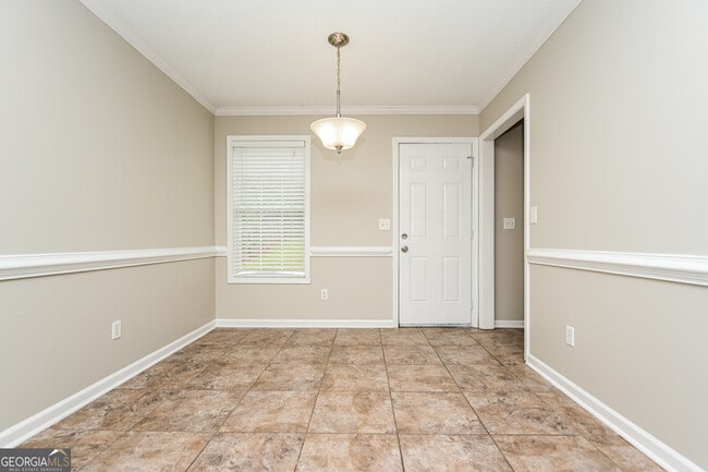 Photo - 10253 Commons Crossing