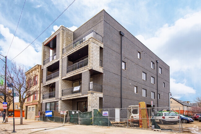 Building Photo - 2516 W Division St Unit 3W Rental
