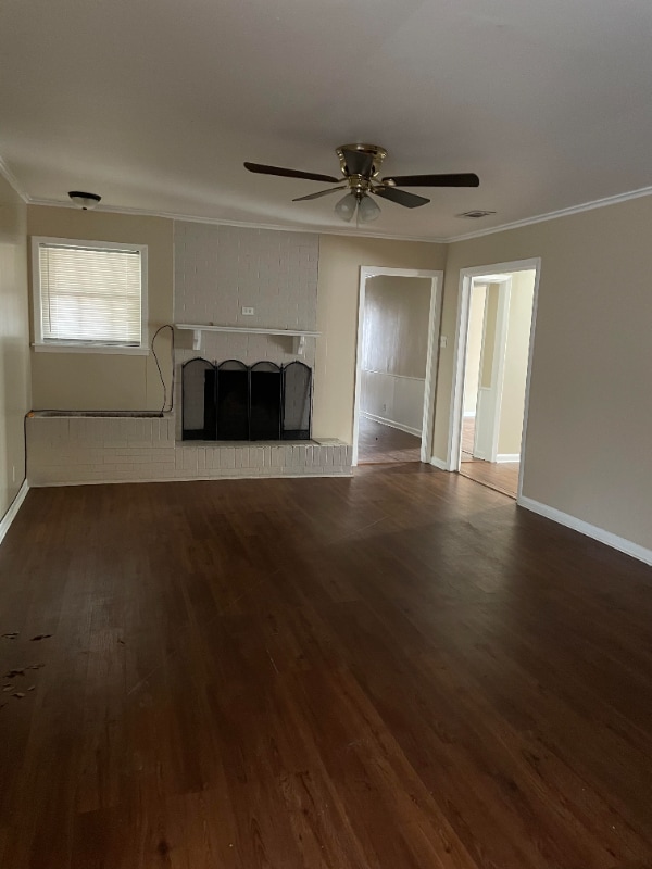 Photo - 108 W Collins St