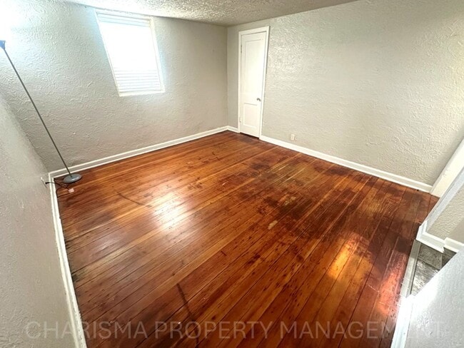 Photo - 917 Plex Unidad 917 S 1st Street #1