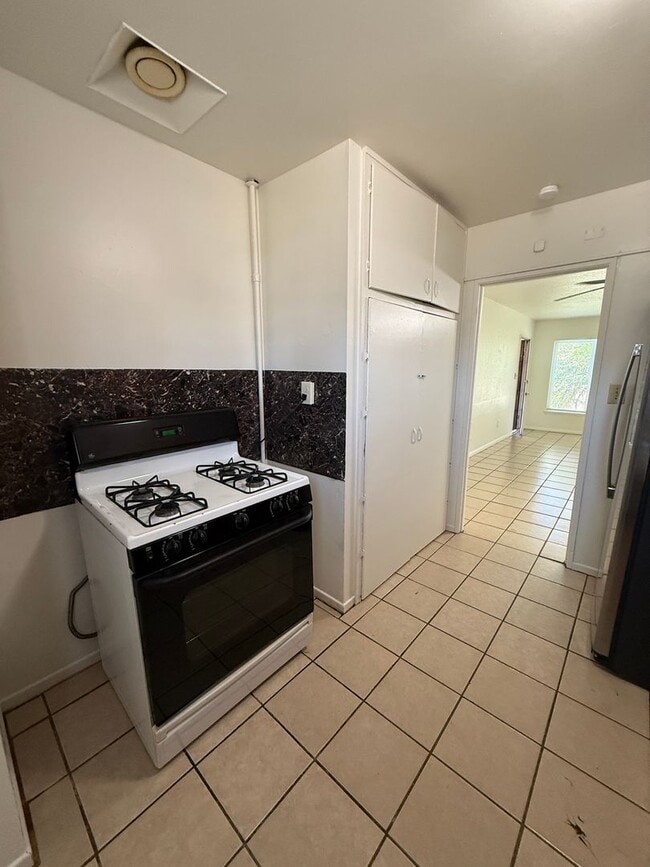 Photo - 3 Bedroom 1 Bathroom Home in San Diego
