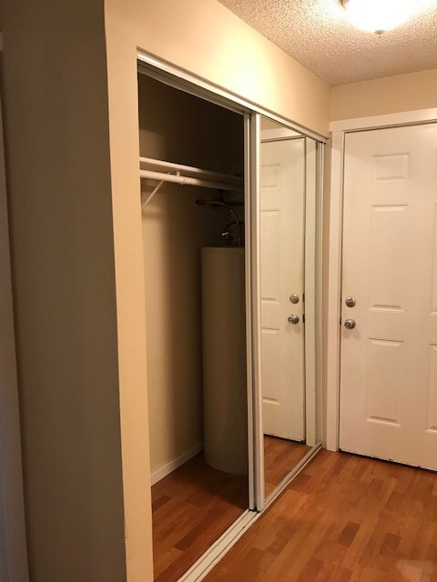 Photo - Danwood 9719-3 Unit Danwood 9719-3