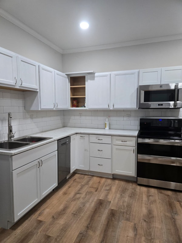 Building Photo - 1312 W Widenham St Rental