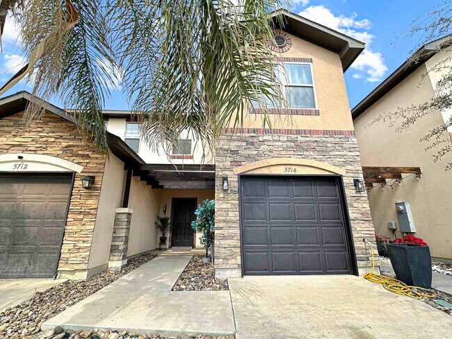 Photo - 5714 Montevista Dr Unit 0