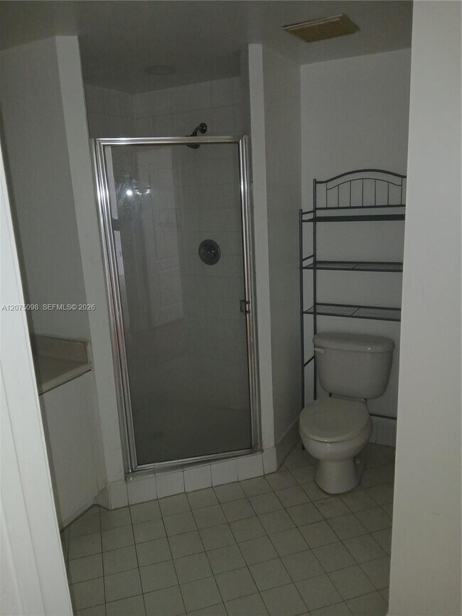 5085 NW 7th St Unit 415