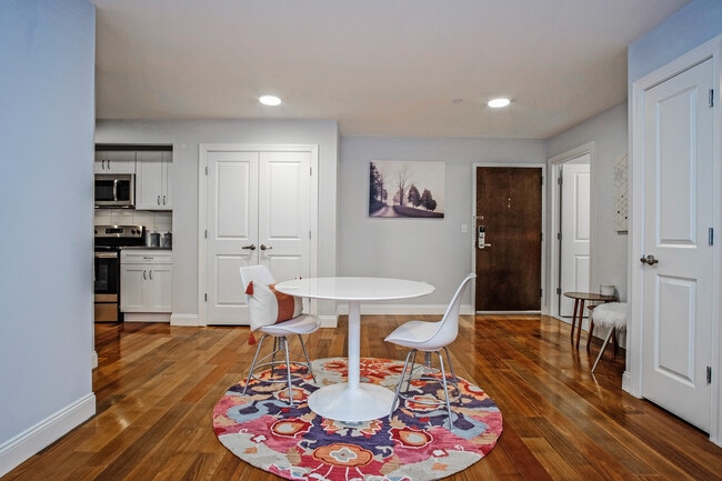 2 Bedroom Living Room