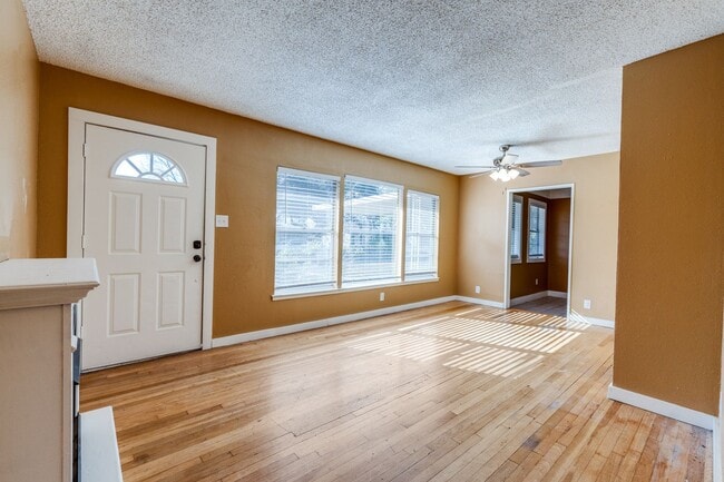 Photo - WILSHIRE VILLAGE 2-BEDROOM