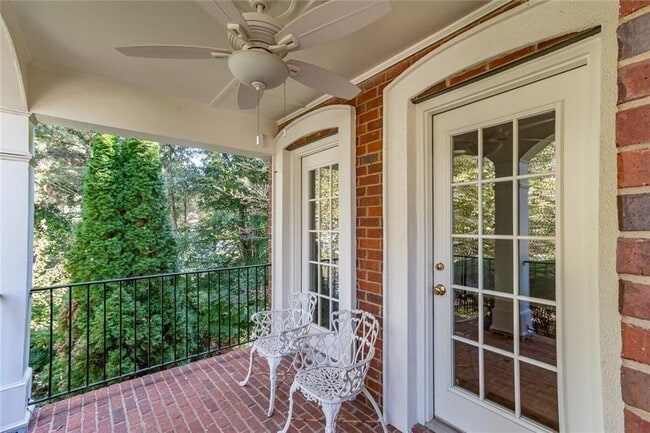 Photo - 651 Briarleigh Way