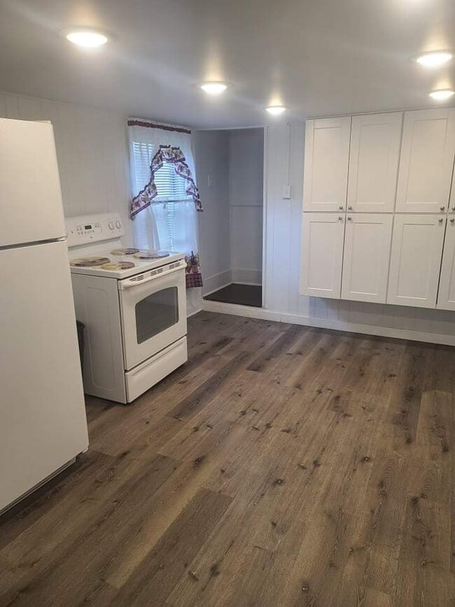 Photo - 1137 Lawton St