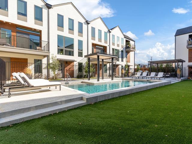 Photo - 4426 Cabell Dr