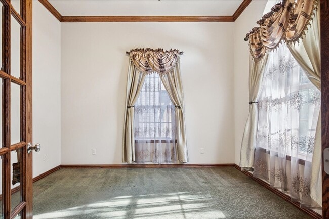 Photo - Stunning home in Panther Creek