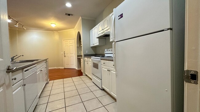 Photo - City Living Meets Comfort – 2BR/2BA Condo in Prime Downtown Location Unit 235