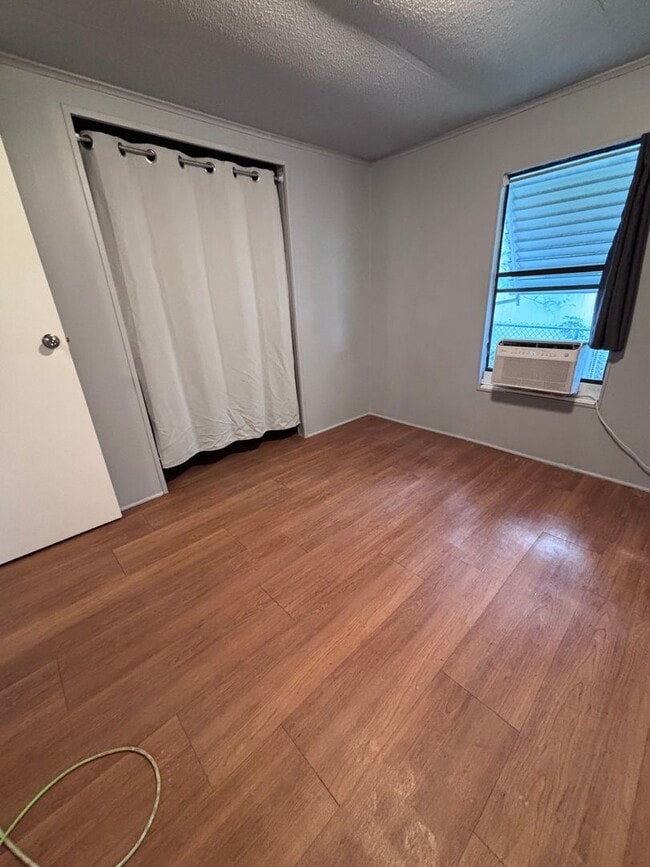 Photo - 508 50th Ave Dr W