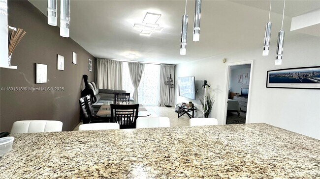 Photo - 1801 S Ocean Dr Unidad 642
