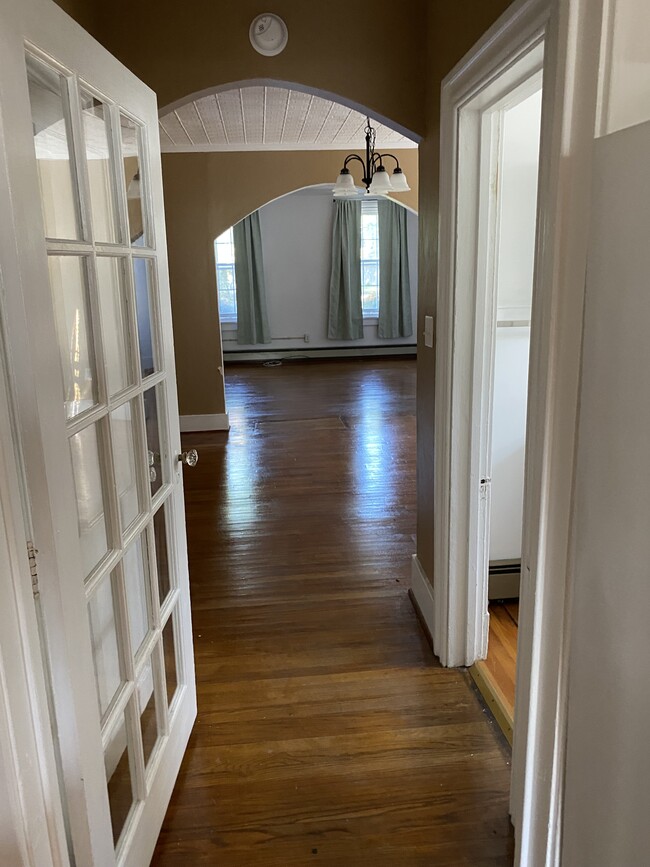 60 George St Unit 1