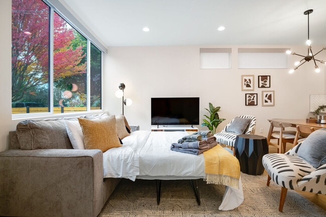 Photo - 8042 14th Ave NW Unidad ID1036019P