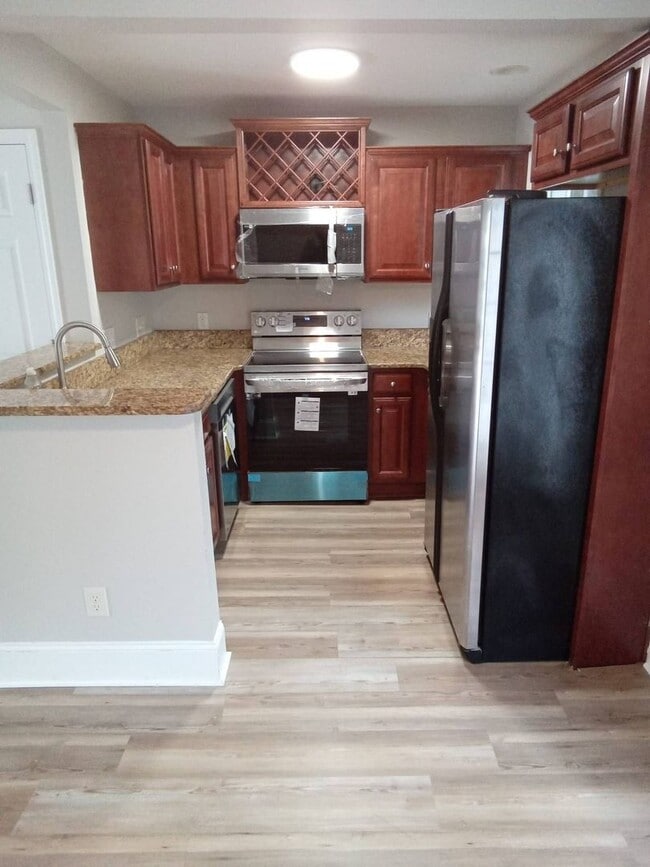 Photo - Luxury Condo in Monroe's Beautiful Historic District! Some Utilities included.